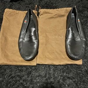 Men’s Gucci Driving Moccasins. Size 9.